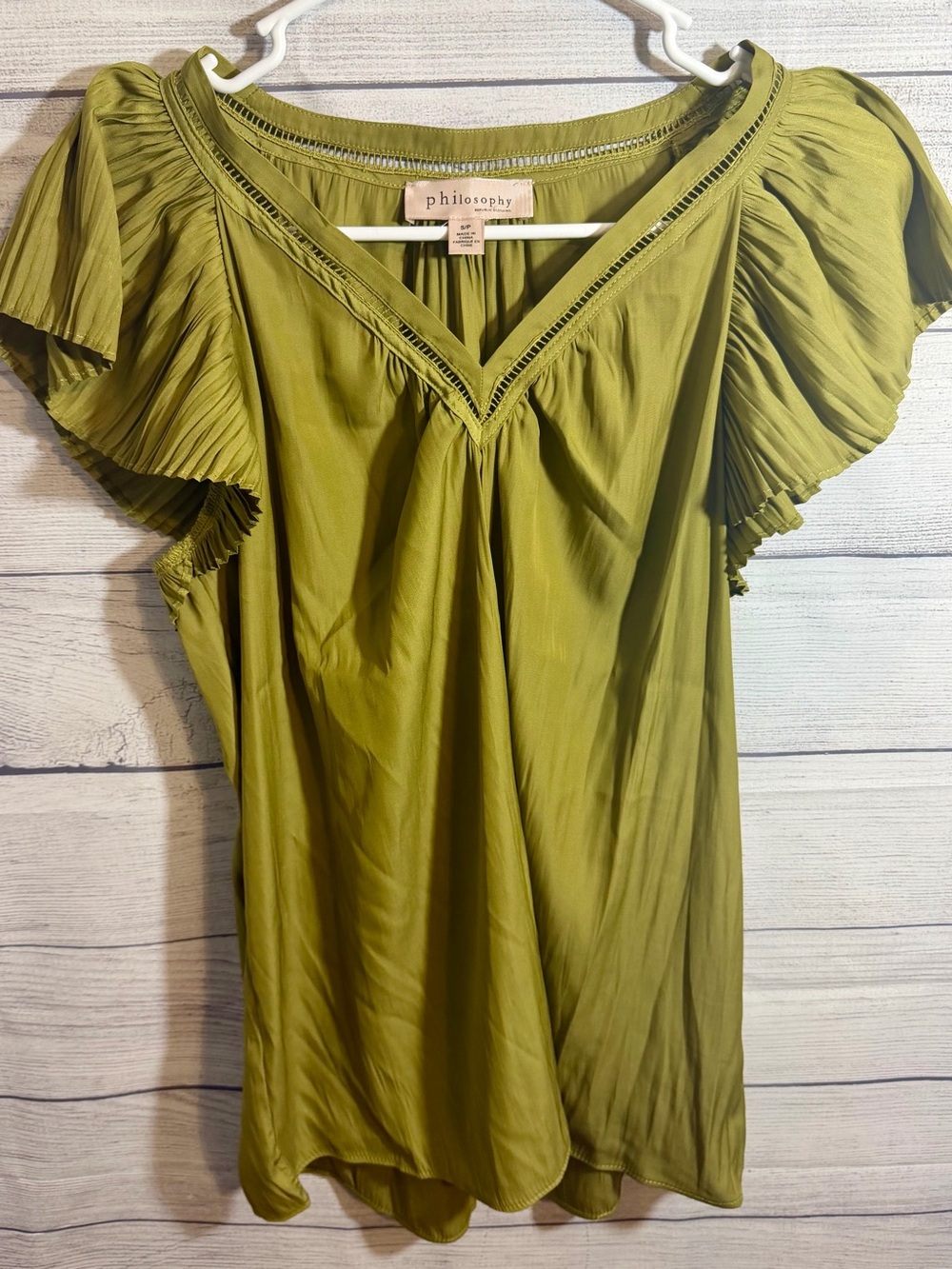 Philosophy Olive Pleated Flutter Sleeve V-Neck Blouse